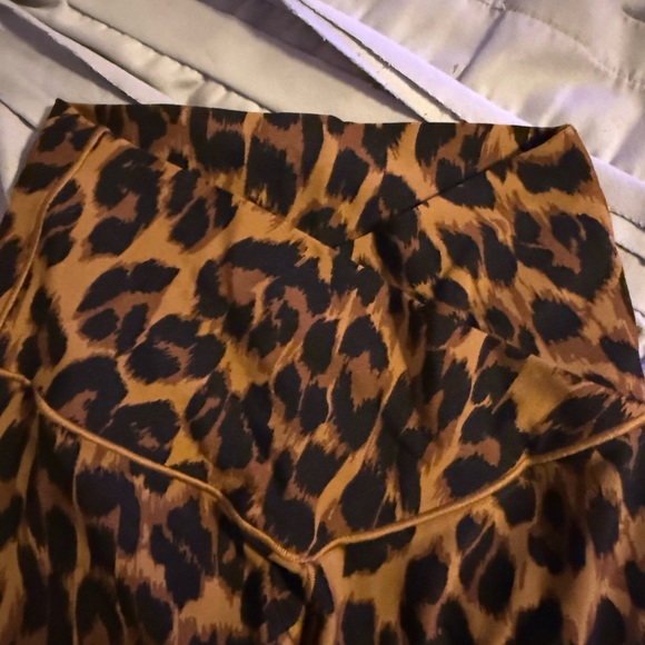 Aerie Leggings - Picture 2 of 3